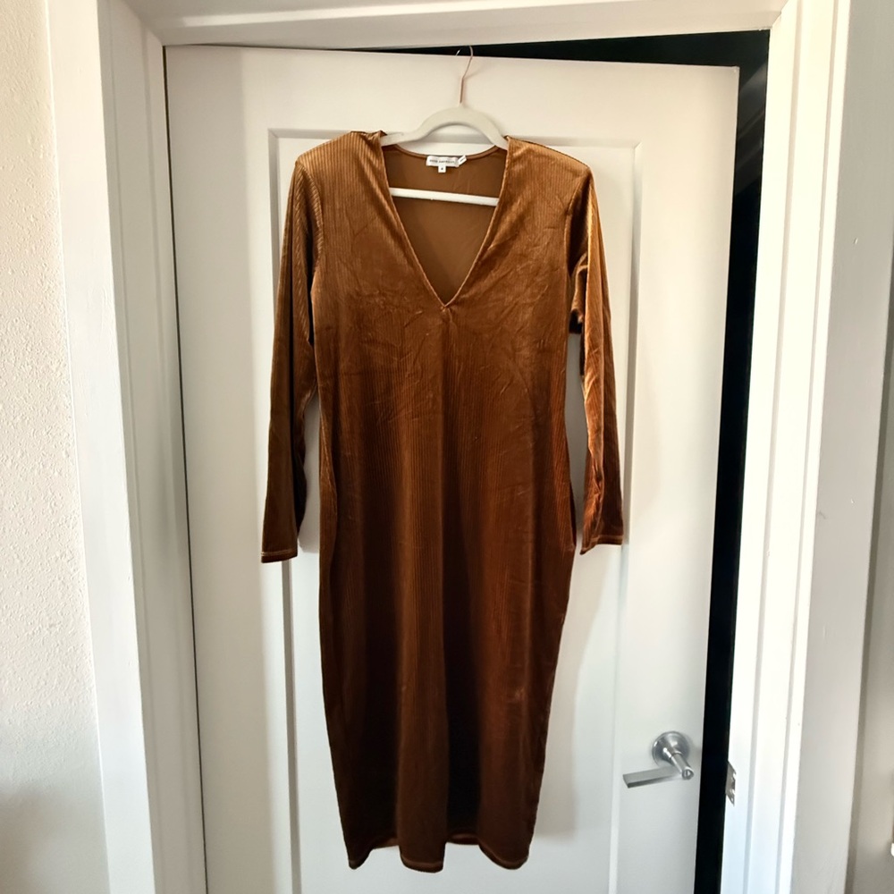 Good American Long Sleeve Brown Dress